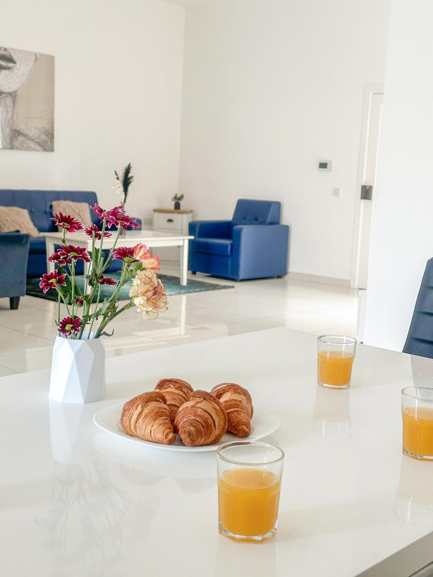Homestay Lovely Next To St Julians *